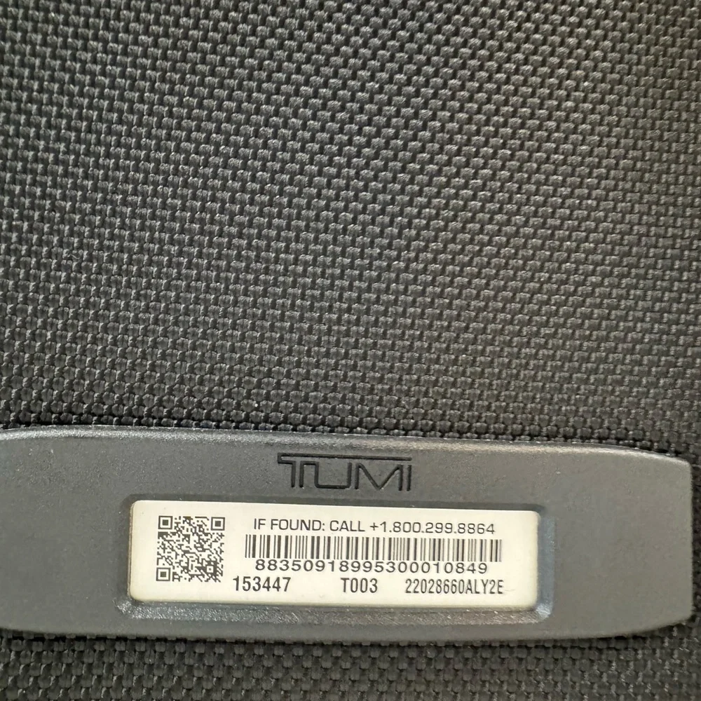 TUMI Merge International Front Lid 4 Wheeled Carry-On Suitcase